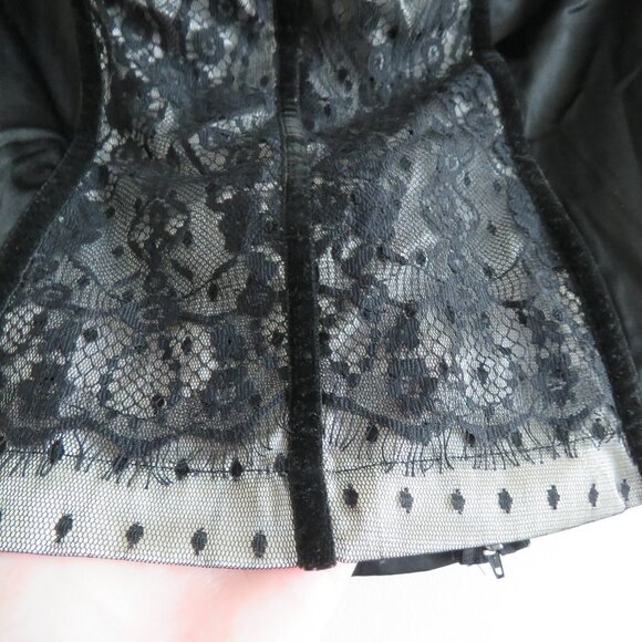 VINTAGE TORRID Y2K Black Lace Satin Bustier Top Goth Whimsigoth Fairy 2X - Picture 6 of 13
